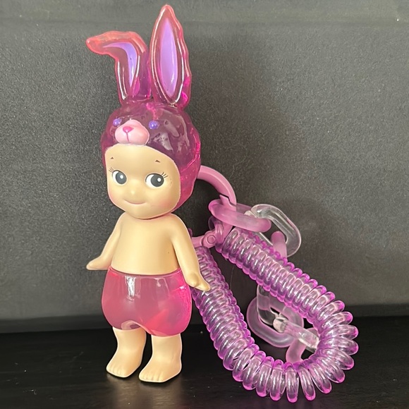Sonny Angel Candy Store Keychain - Purple Rabbit 🐰💜 - Picture 1 of 1